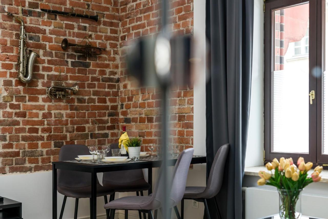 Apartments City Center Saint Wojciech By Renters Posen Exterior foto